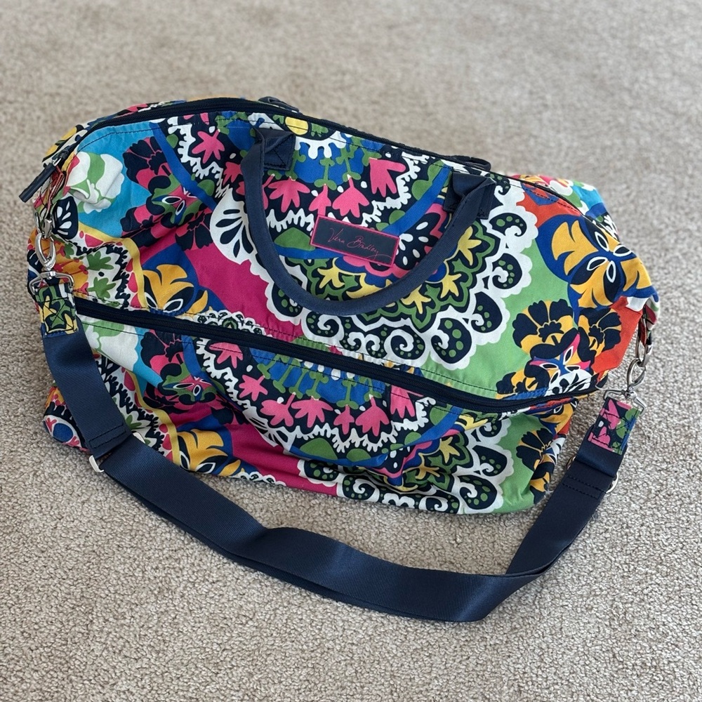 Vera Bradley Expandable Duffle Bag
